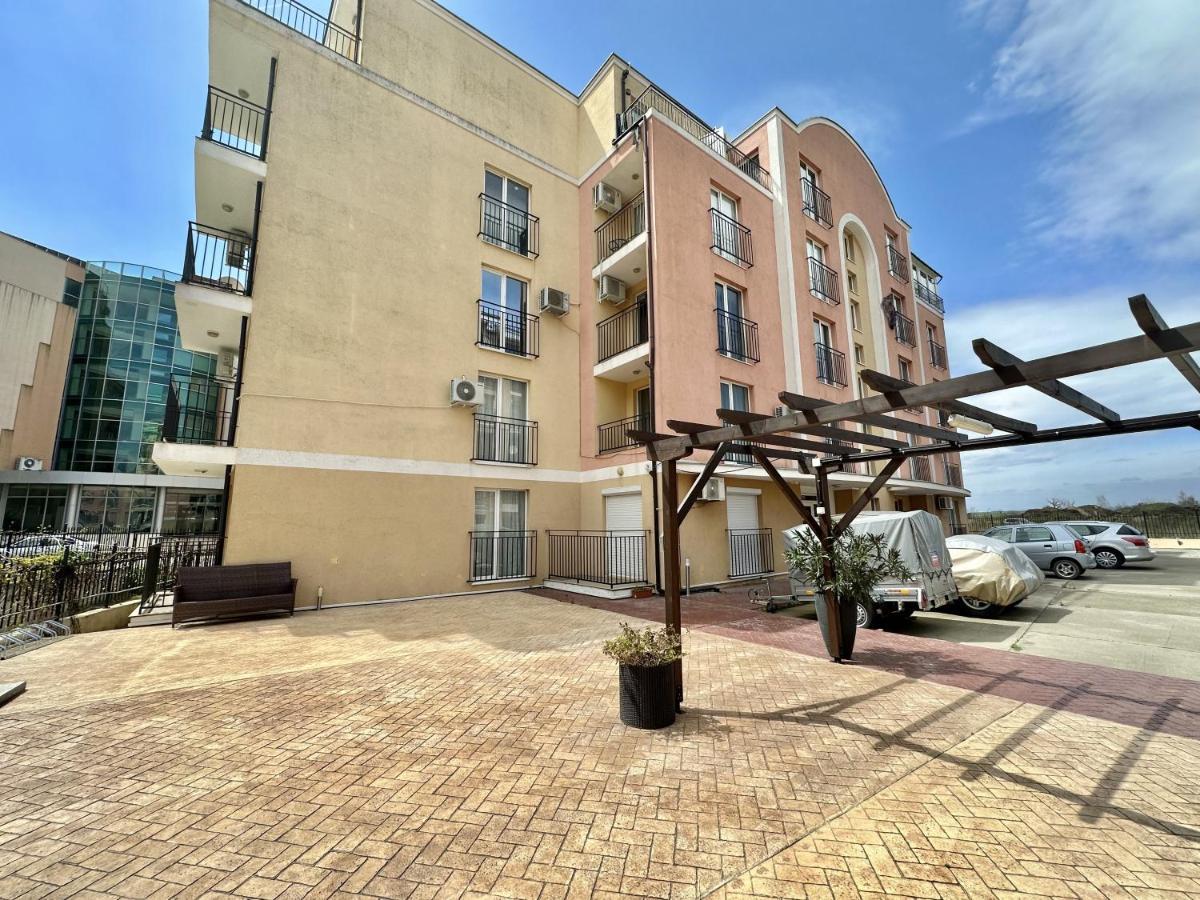 Cozy Apartment Sluneční pobřeží Exteriér fotografie